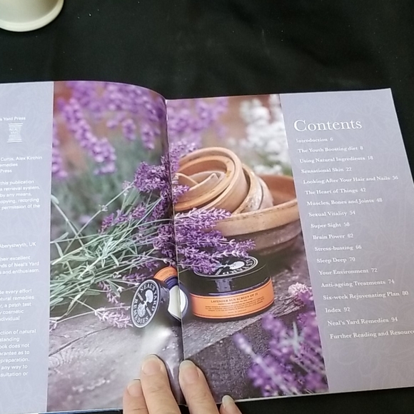 NOT FOR SALE👩‍⚕️📗MATERNITY NEAL'S YARD REMEDIES BOOKS - Picture 8 of 13